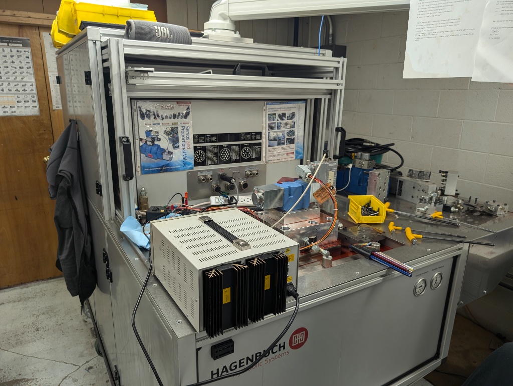 Hagen-Busch hydraulic test stand