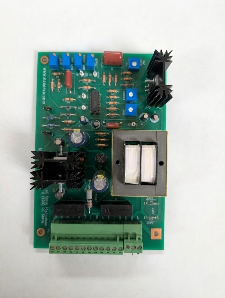 NCSA-110-300 servo amplifier component side detail