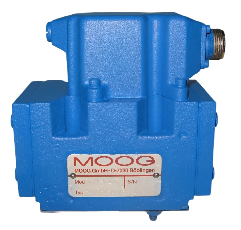 MOOG D631-653C