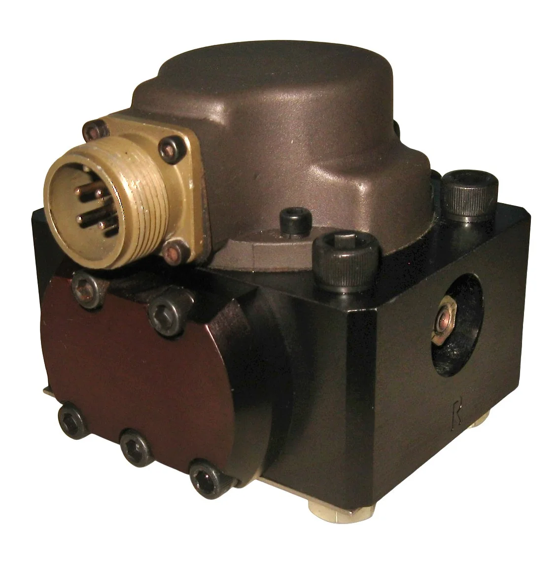 Vickers SM4 servo valve serviced by NC Servo Technology